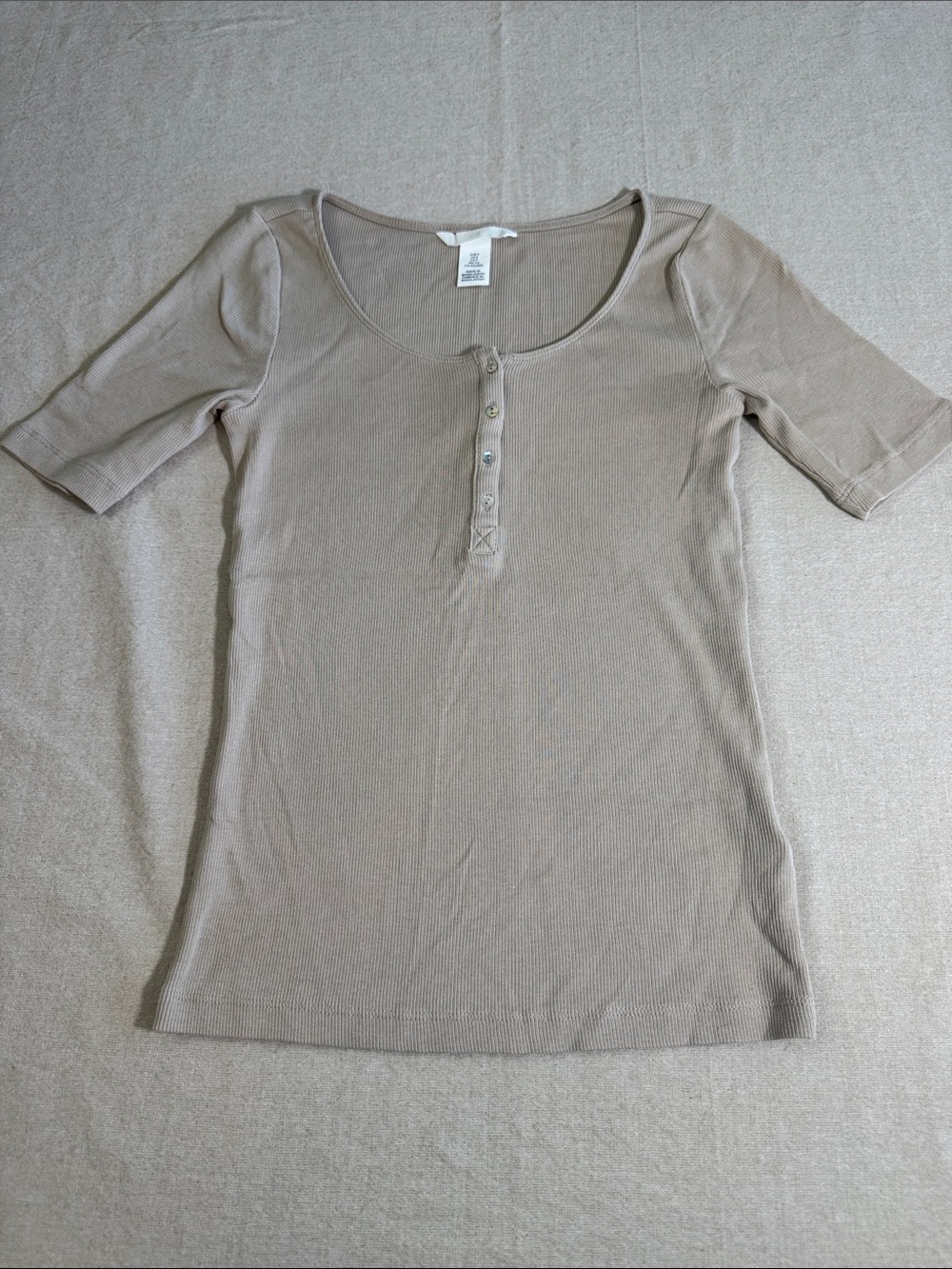 H&M Women’s Small Taupe Ribbed Henley Top